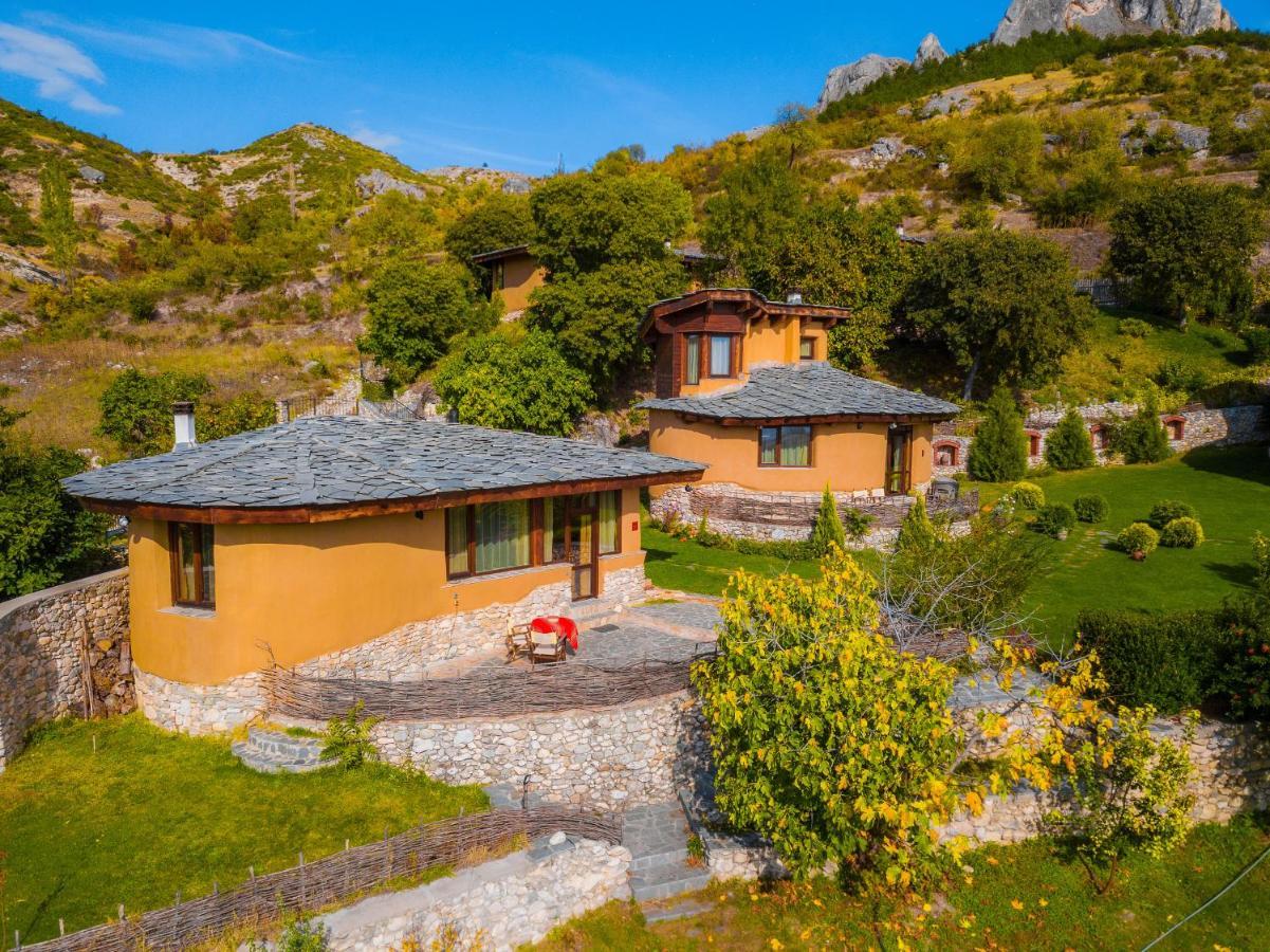 Eco Village Under The Cliffs Ilindentsi Eksteriør bilde