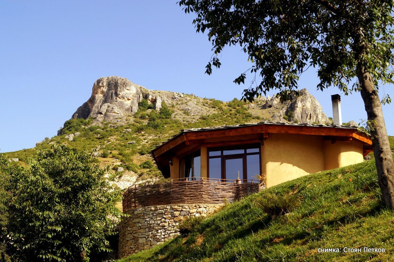 Eco Village Under The Cliffs Ilindentsi Eksteriør bilde